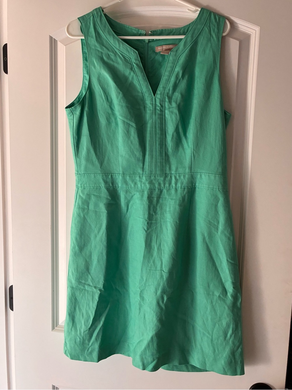 Banana Republic Sleeveless Mint Green Shift Dress